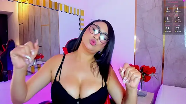 KendallJay online show from July 2026 10:05:01 PM
