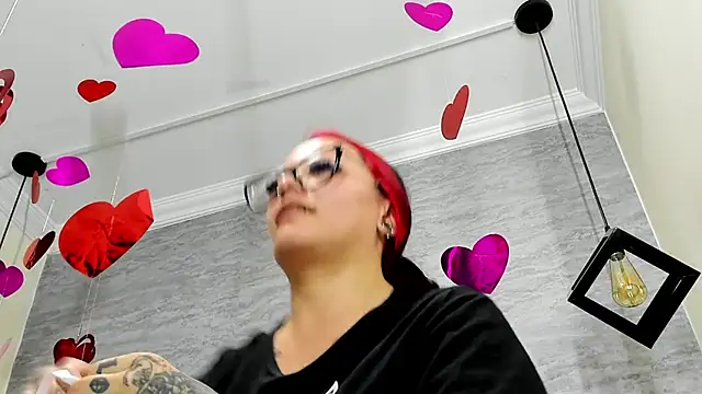 Snapshot of Zami_Escobar_of chatting on February 2026 05:57:01 PM Zami Escobar of online show from February 2026 05:57:01 PM