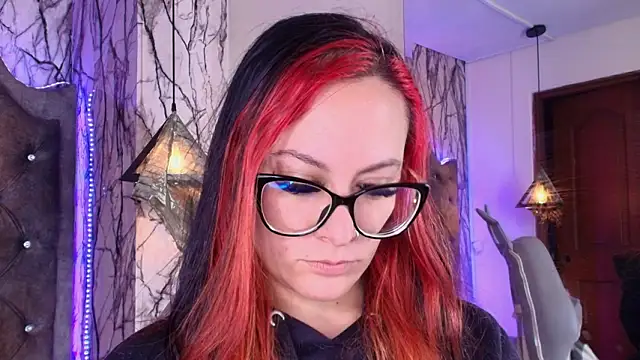 Zami Escobar of online show from February 2026 06:30:01 PM