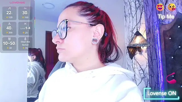 Zami Escobar of online show from March 2026 06:51:02 PM