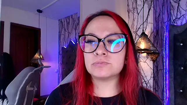 Zami Escobar of online show from April 2026 05:15:02 PM