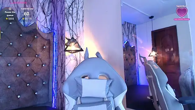 Zami Escobar of online show from December 2025 06:47:01 PM