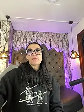 Snapshot of Zami_Escobar_of chatting on December 2025 05:51:01 PM Zami Escobar of online show from December 2025 05:51:01 PM