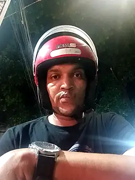 Snapshot of Snoopreto42 chatting on February 2026 11:46:01 PM Snoopreto42 online show from February 2026 11:46:01 PM