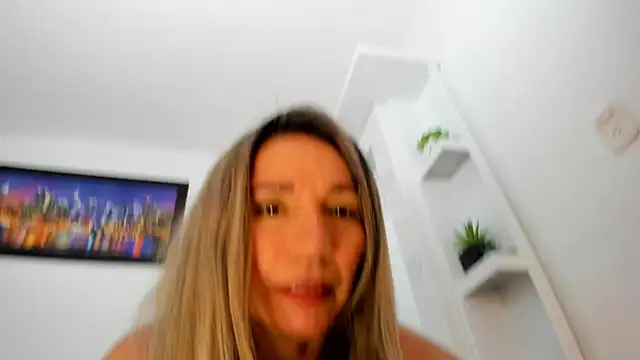 Ms lunaRose online show from February 2026 08:17:02 PM