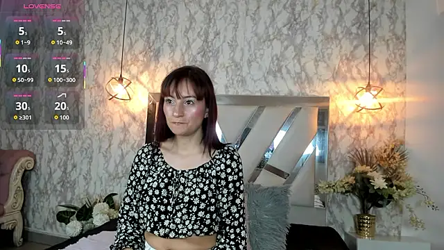 Candy Hott7 online show from February 2026 08:41:01 PM