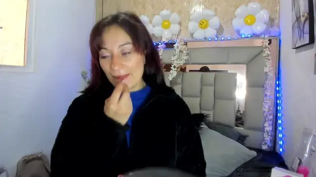 Candy Hott7 online show from October 2025 02:07:02 PM