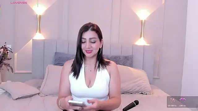 victoria bourne online show from March 2026 07:10:02 PM