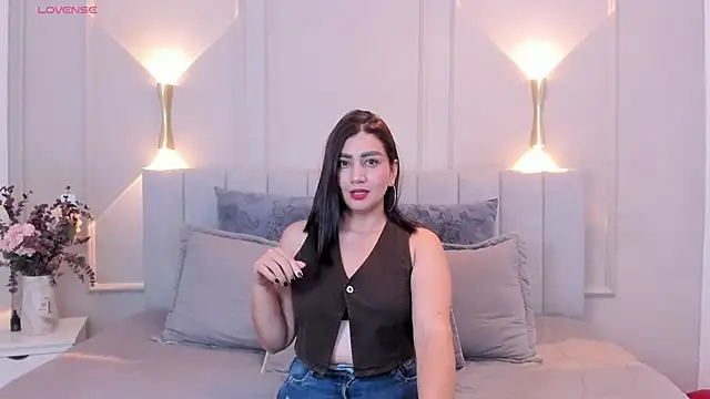 victoria bourne online show from February 2026 07:11:01 PM