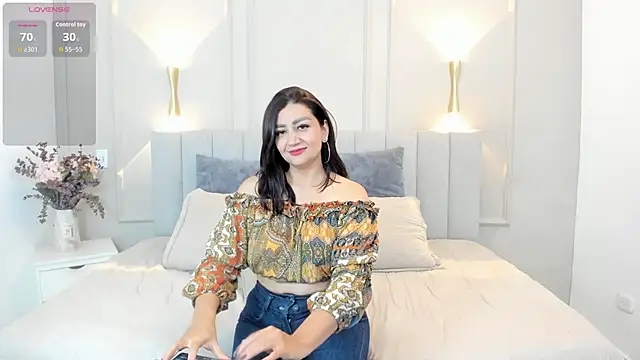 victoria bourne online show from December 2025 07:15:01 PM