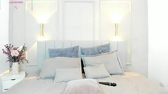 victoria bourne online show from January 2026 07:10:02 PM