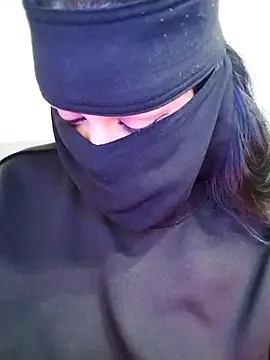 lilyan12 online show from April 2026 12:17:02 AM