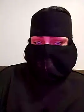 lilyan12 online show from May 2026 12:58:01 AM