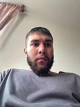 Diicaprio69 online show from October 2025 07:04:02 PM