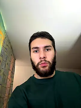 Diicaprio69 online show from September 2025 09:33:02 PM