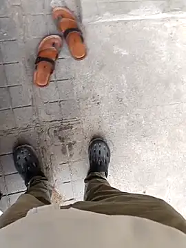 king godgm online show from December 2025 02:04:02 AM