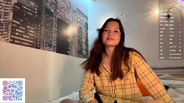 Snapshot of KiraVelvet chatting on September 2025 07:26:01 AM KiraVelvet online show from September 2025 07:26:01 AM