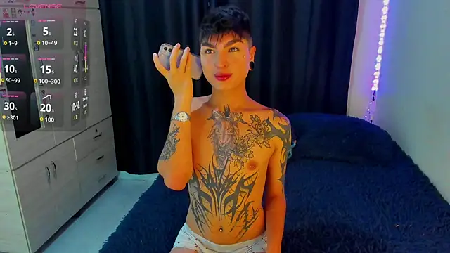 Snapshot of Dark_luckyyy chatting on November 2025 12:20:01 PM Dark luckyyy online show from November 2025 12:20:01 PM