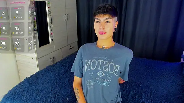 Snapshot of Dark_luckyyy chatting on September 2025 10:58:02 PM Dark luckyyy online show from September 2025 10:58:02 PM