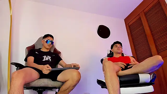 sotooliver3 online show from November 2025 08:03:01 PM