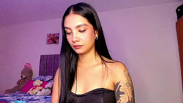 mia yireth online show from April 2026 01:41:01 AM