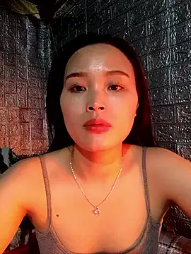 Lili lovely online show from December 2025 01:50:02 AM