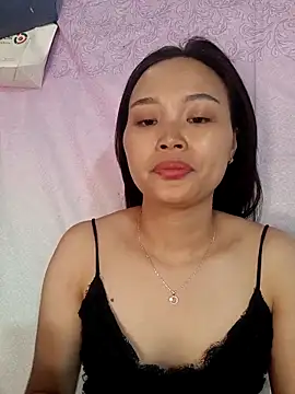 Lili lovely online show from October 2025 02:43:01 AM