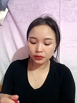 Lili lovely online show from October 2025 02:11:02 AM