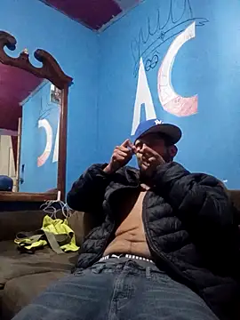 Snapshot of Vergudo19420 chatting on November 2025 07:13:01 AM Vergudo19420 online show from November 2025 07:13:01 AM