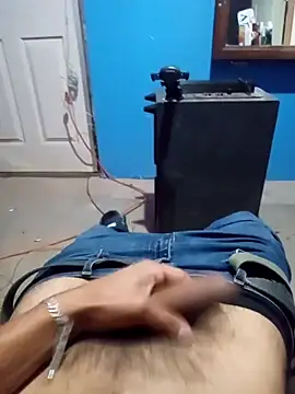 Snapshot of Vergudo19420 chatting on October 2025 04:58:02 AM Vergudo19420 online show from October 2025 04:58:02 AM