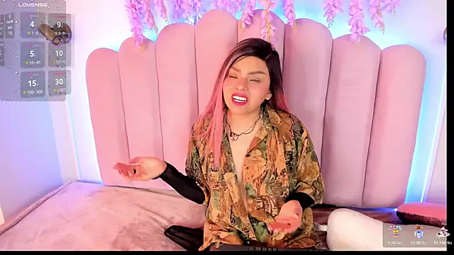 Snapshot of MissCandyliciouss chatting on September 2025 12:39:01 PM MissCandyliciouss online show from September 2025 12:39:01 PM