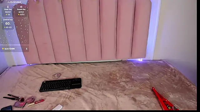 Snapshot of MissCandyliciouss chatting on September 2025 01:29:01 PM MissCandyliciouss online show from September 2025 01:29:01 PM