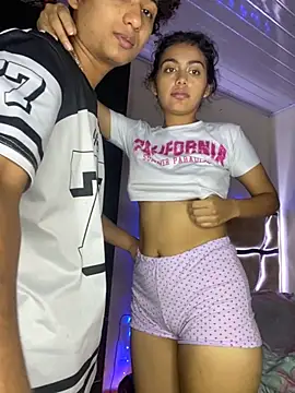 Snapshot of Nezuko-uWux chatting on September 2025 06:31:01 AM Nezuko-uWux online show from September 2025 06:31:01 AM