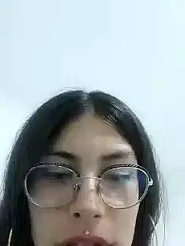 Snapshot of Kylie_Rivers chatting on September 2025 12:28:02 AM Kylie Rivers online show from September 2025 12:28:02 AM