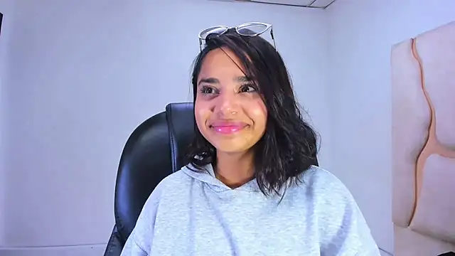 ScarletDoll online show from October 2025 03:40:02 AM