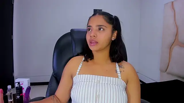 ScarletDoll online show from November 2025 03:12:02 AM