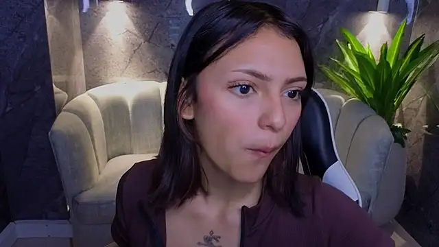 Mary Luxx TP online show from November 2025 03:21:02 AM