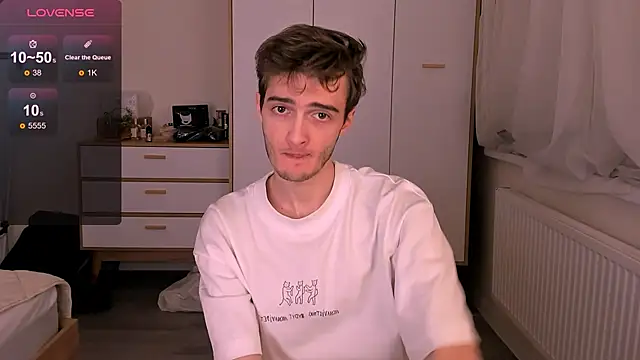 spider    man online show from November 2025 05:01:02 PM