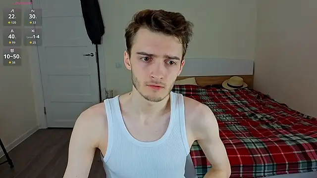 Snapshot of spider____man chatting on April 2026 03:25:02 PM spider man online show from April 2026 03:25:02 PM