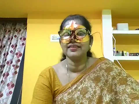 Snapshot of kavya1 chatting on September 2025 06:24:02 PM kavya1 online show from September 2025 06:24:02 PM