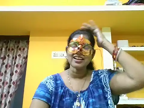 Snapshot of kavya1 chatting on September 2025 01:17:01 PM kavya1 online show from September 2025 01:17:01 PM