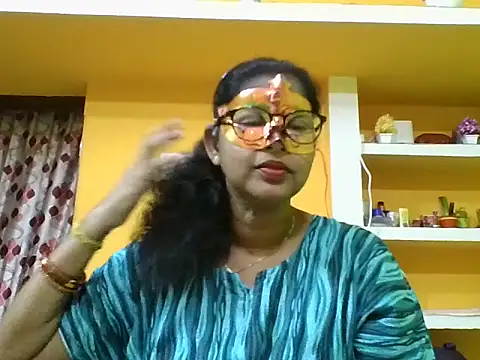 Snapshot of kavya1 chatting on October 2025 01:46:02 PM kavya1 online show from October 2025 01:46:02 PM