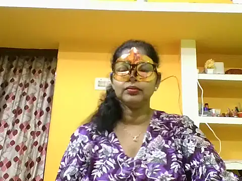 Snapshot of kavya1 chatting on October 2025 01:43:02 PM kavya1 online show from October 2025 01:43:02 PM