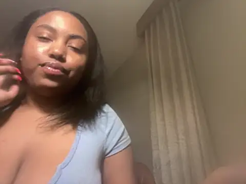 princesslivv online show from March 2026 01:01:02 AM