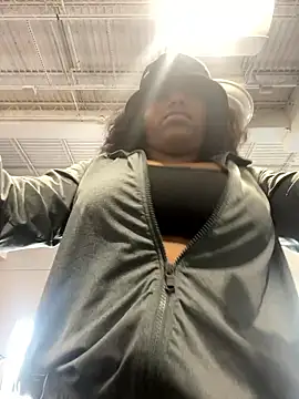 princesslivv online show from January 2026 05:28:01 PM