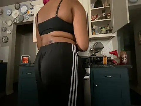 princesslivv online show from February 2026 06:54:01 PM