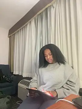 princesslivv online show from February 2026 05:29:02 AM