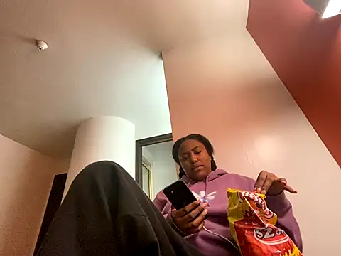 princesslivv online show from November 2025 12:47:01 AM