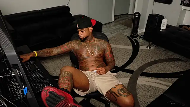 SLANGONDEMHOES online show from March 2026 08:01:02 PM