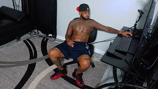 Snapshot of SLANGONDEMHOES chatting on November 2025 09:30:02 PM SLANGONDEMHOES online show from November 2025 09:30:02 PM